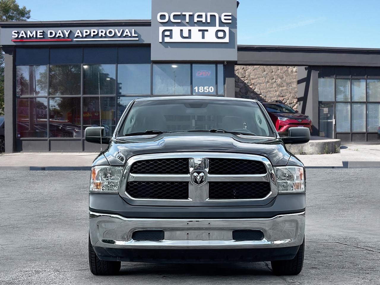 2017 RAM 1500 ST - Photo #2