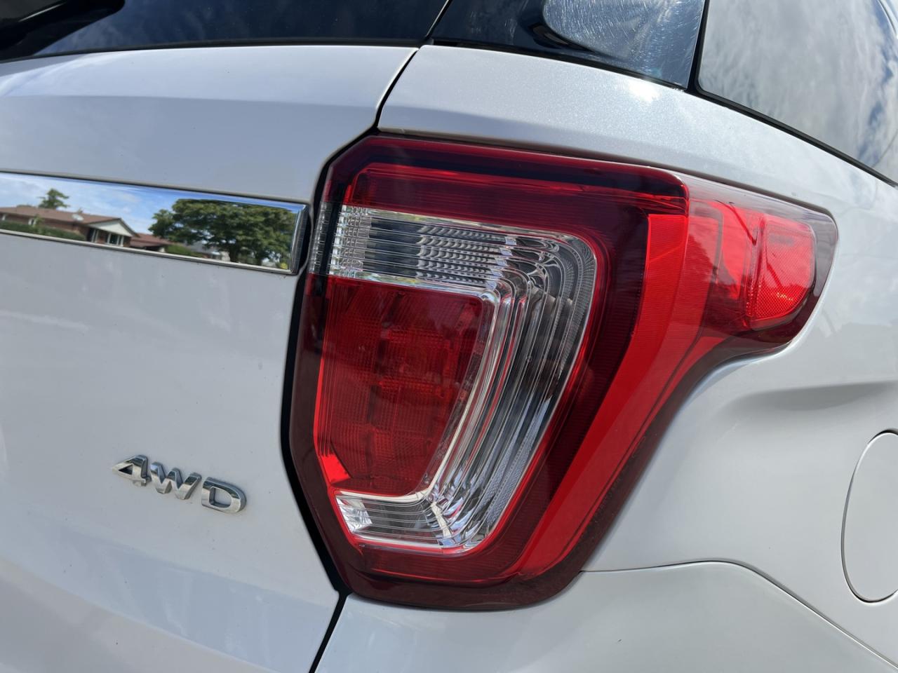 2019 Ford Explorer Limited 4WD - Photo #7