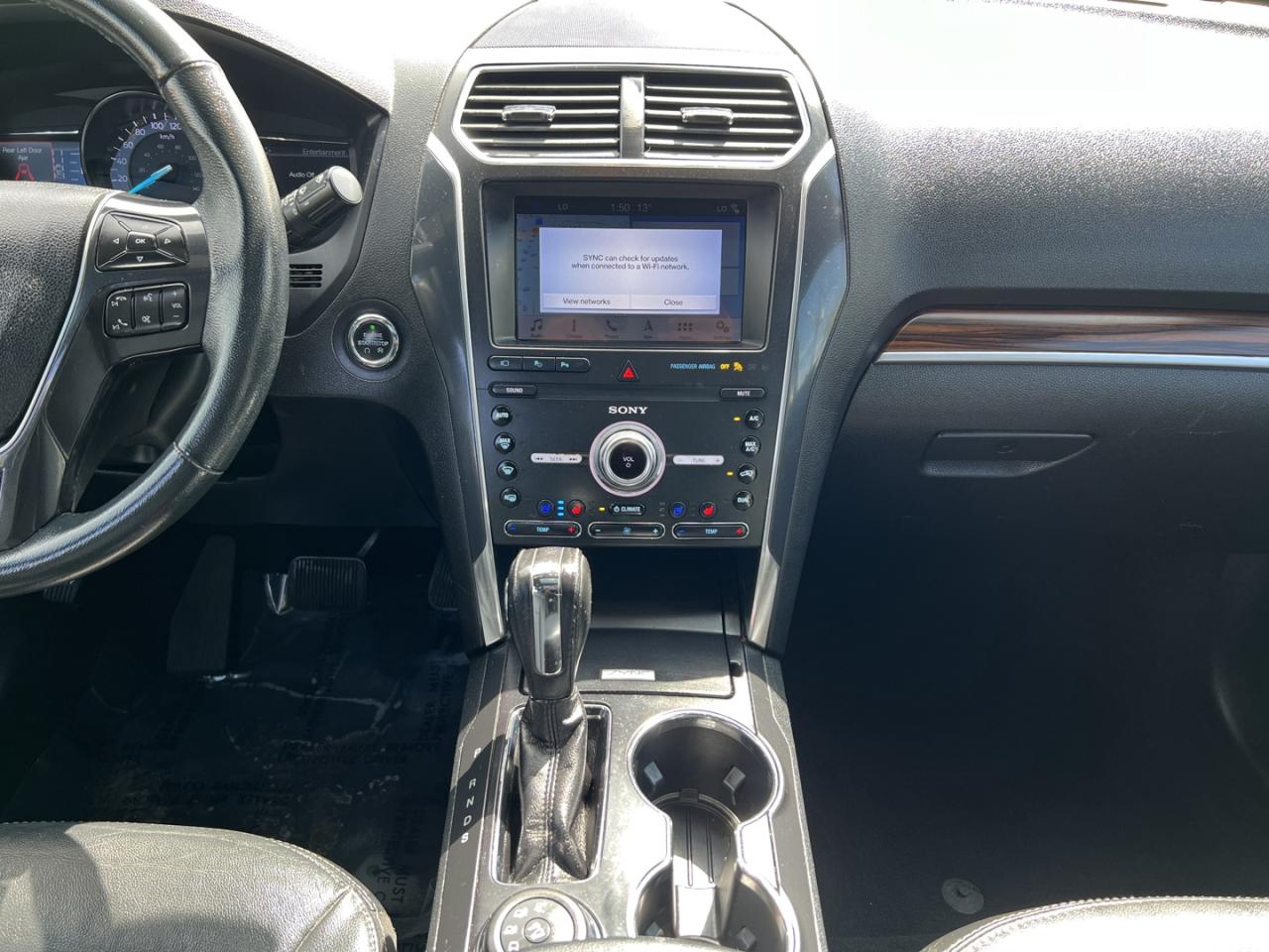2019 Ford Explorer Limited 4WD - Photo #18
