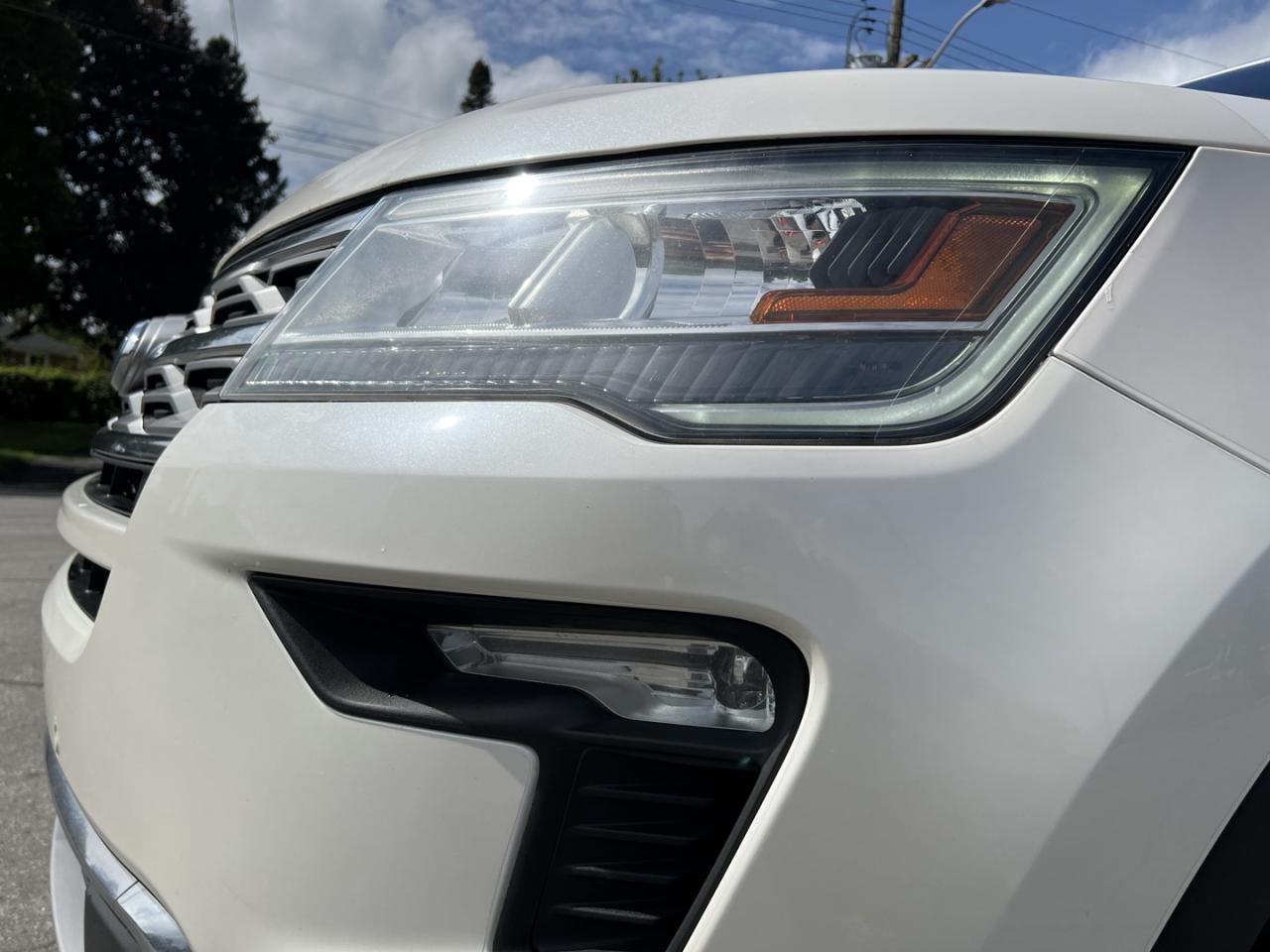 2019 Ford Explorer Limited 4WD Photo