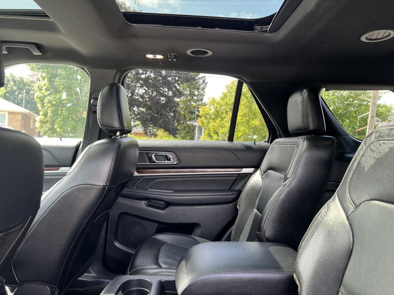 2019 Ford Explorer Limited 4WD Photo