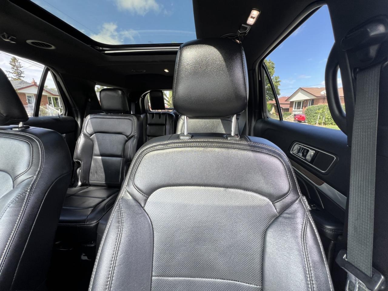 2019 Ford Explorer Limited 4WD Photo