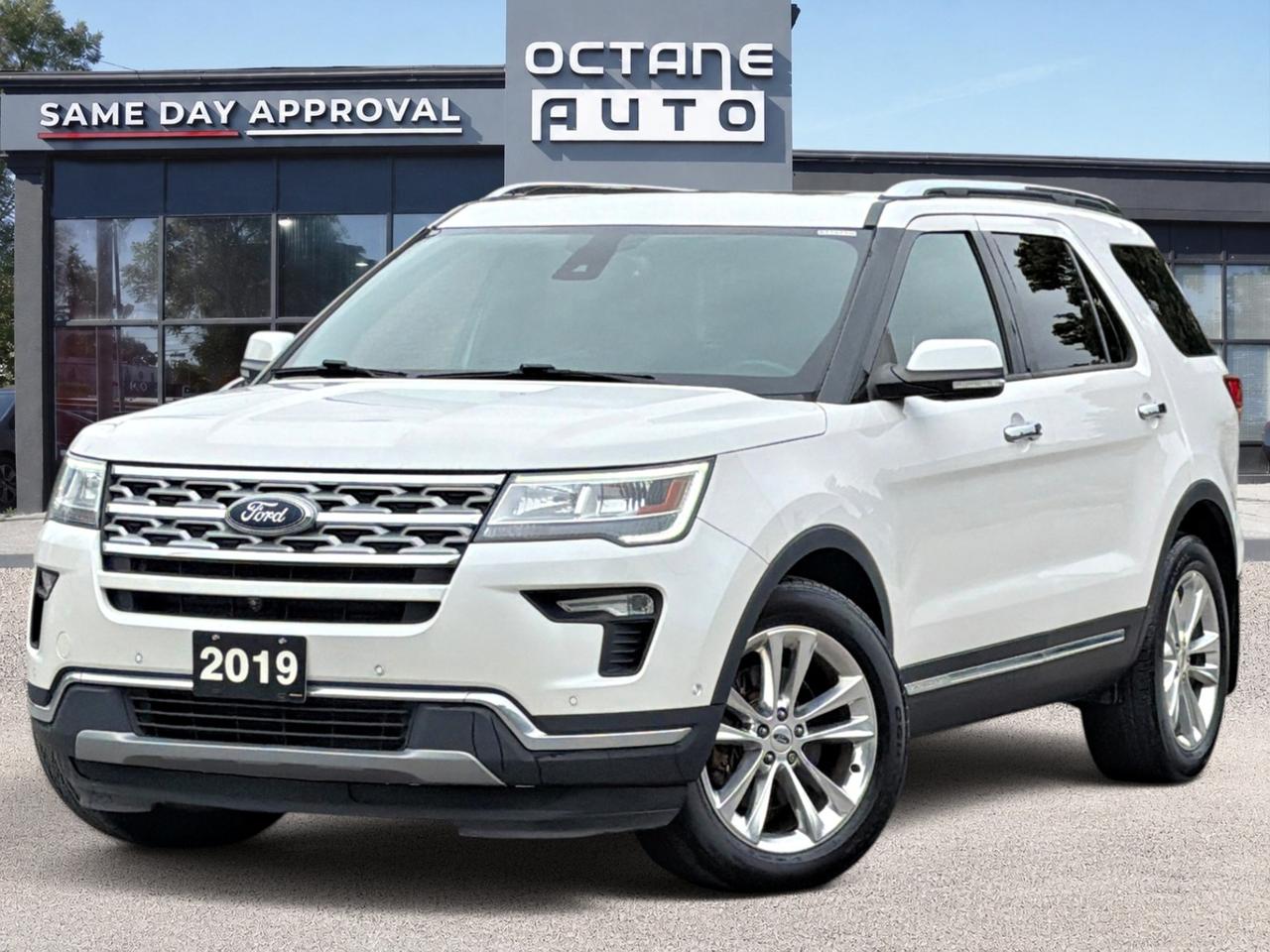 2019 Ford Explorer Limited 4WD Photo