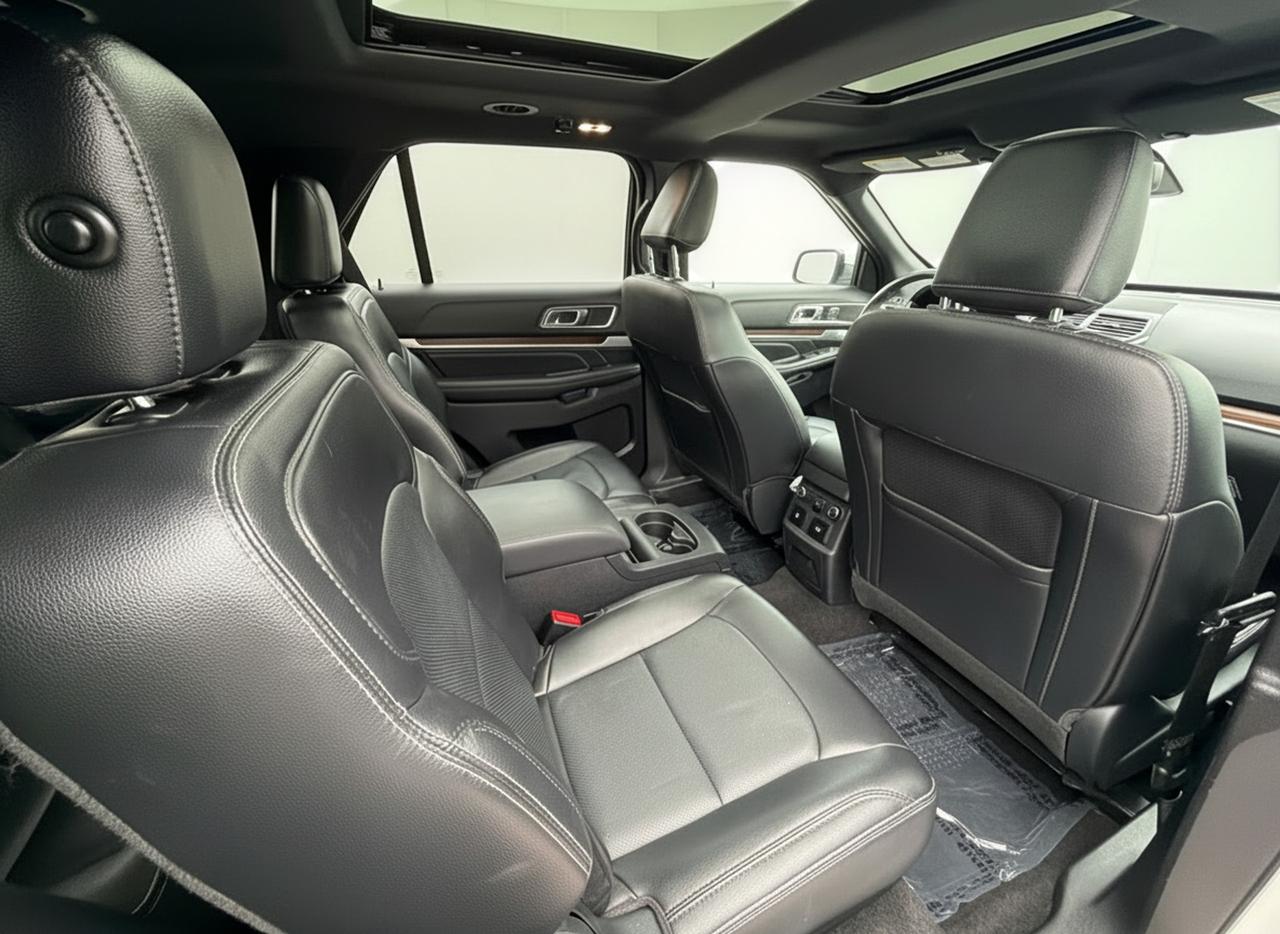 2019 Ford Explorer Limited 4WD Photo
