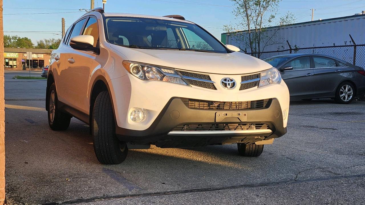 2014 Toyota RAV4 AWD 4dr XLE Photo