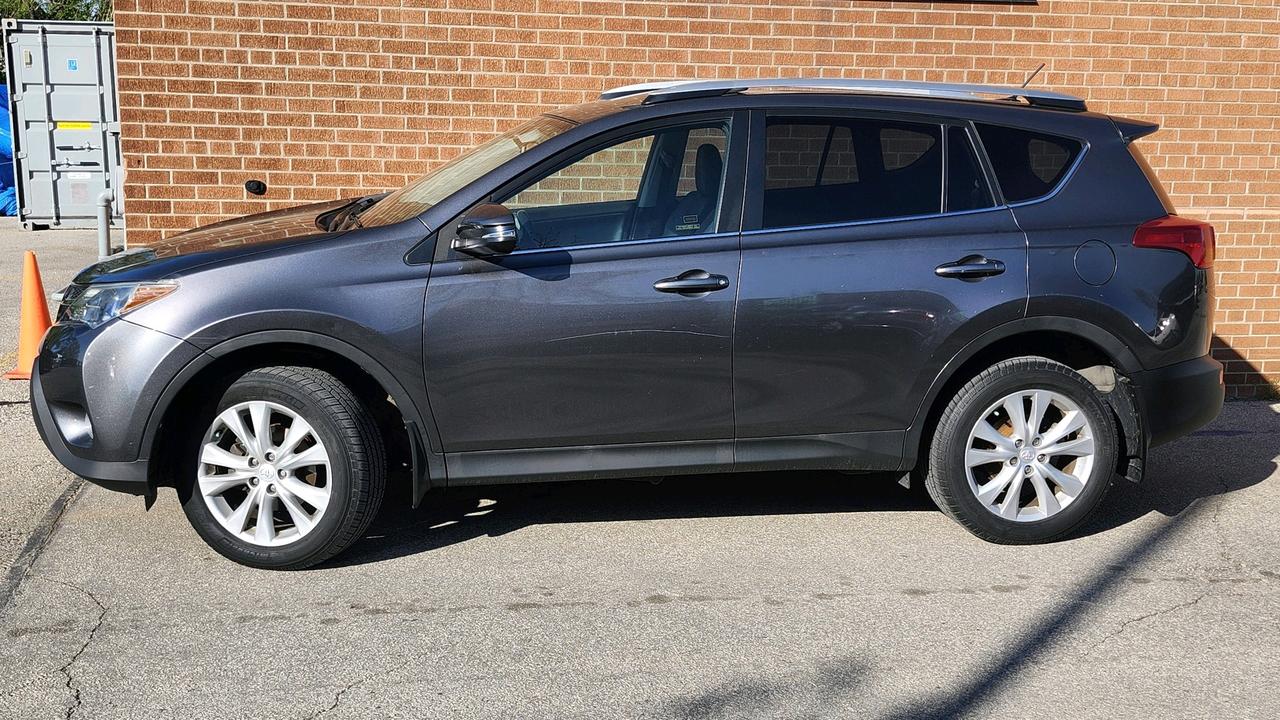 2015 Toyota RAV4 AWD 4dr Limited Photo