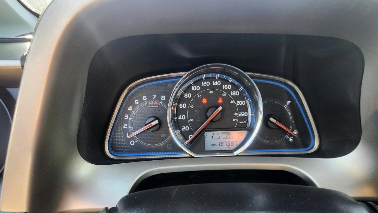 2015 Toyota RAV4 AWD 4dr Limited Photo