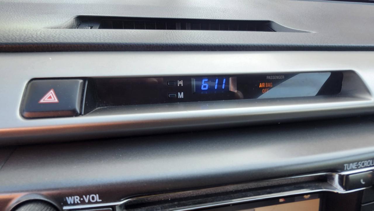 2015 Toyota RAV4 AWD 4dr Limited Photo