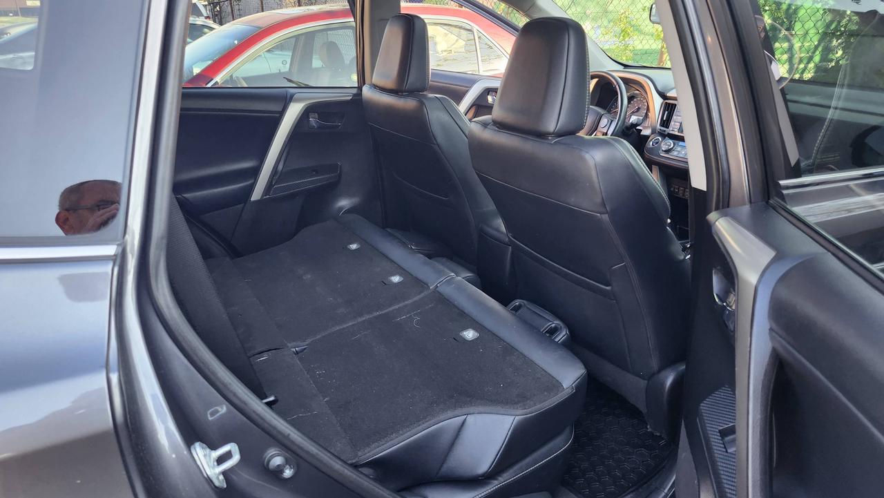 2015 Toyota RAV4 AWD 4dr Limited Photo