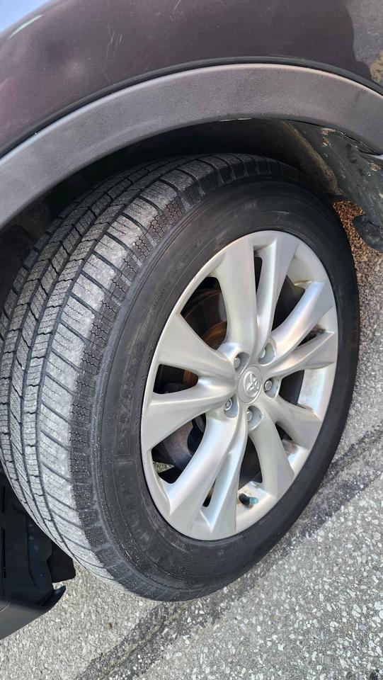 2015 Toyota RAV4 AWD 4dr Limited Photo