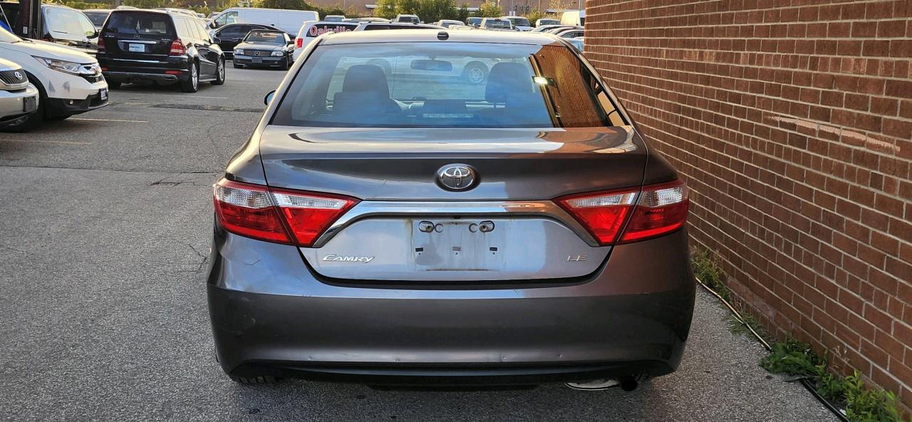 2015 Toyota Camry 4DR SDN I4 AUTO SE Photo