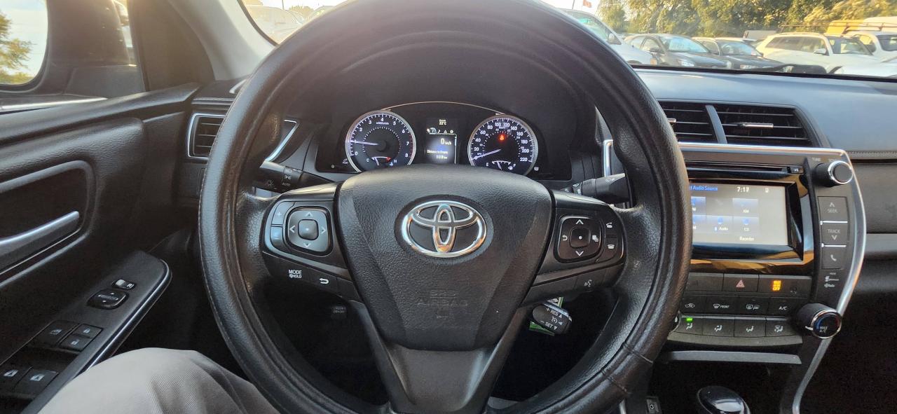 2015 Toyota Camry 4DR SDN I4 AUTO SE Photo