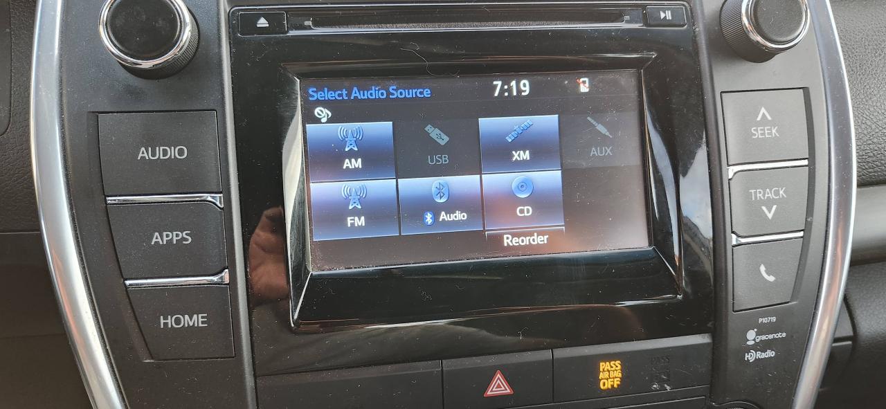 2015 Toyota Camry 4DR SDN I4 AUTO SE Photo