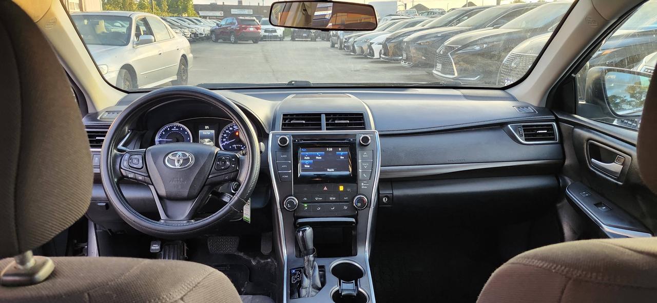 2015 Toyota Camry 4DR SDN I4 AUTO SE Photo
