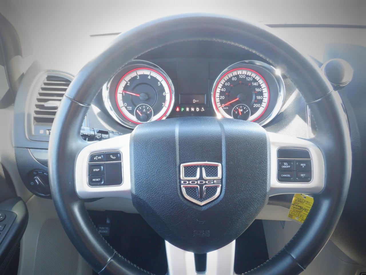 2017 Dodge Grand Caravan CANADA VALUE PACKAGE - Photo #5