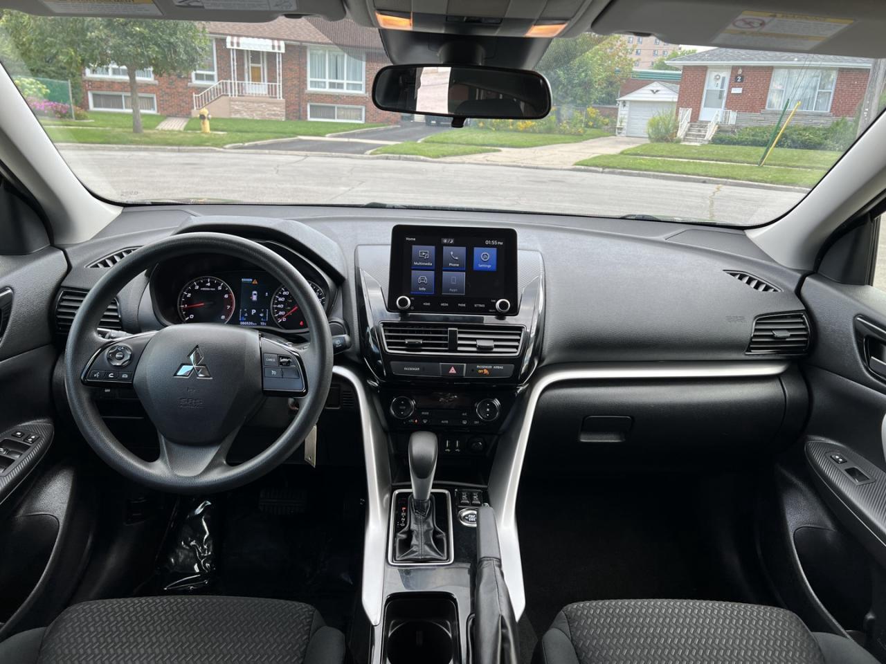 2022 Mitsubishi Eclipse Cross ES S-AWC Photo