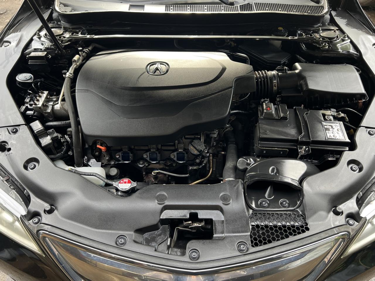 2016 Acura TLX SH-AWD w/Technology Package - Photo #9