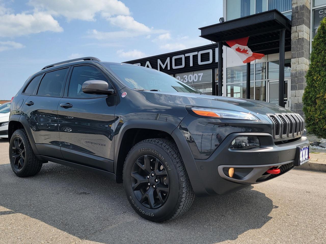 2018 Jeep Cherokee Trailhawk Leather Plus 4x4 - Photo #3
