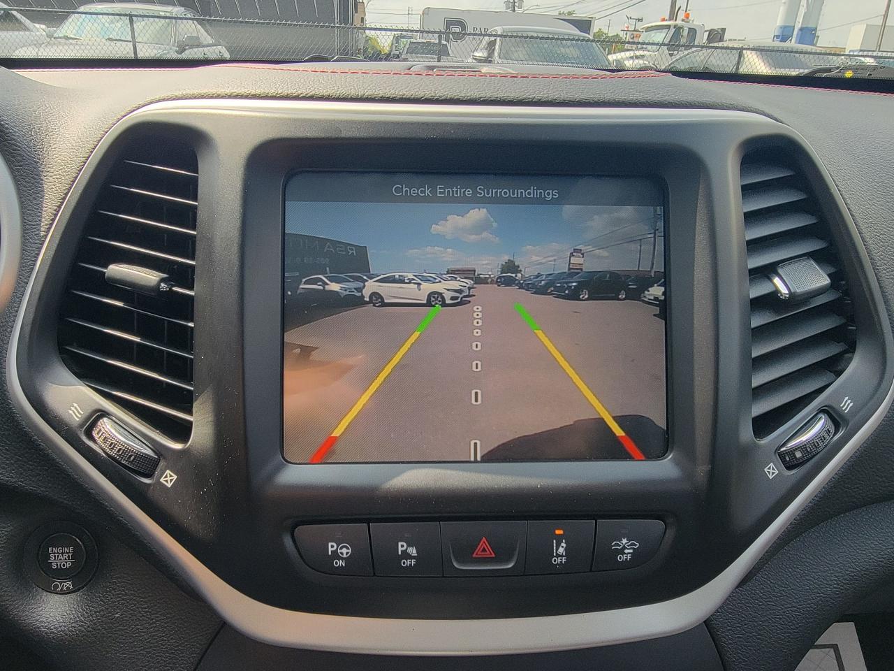 2018 Jeep Cherokee Trailhawk Leather Plus 4x4 - Photo #20