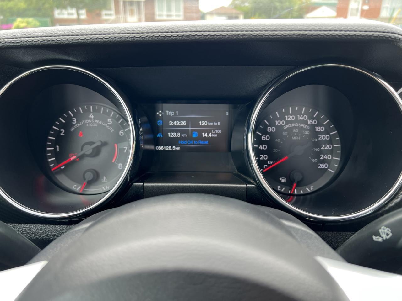 2016 Ford Mustang 2DR FASTBACK V6 Photo