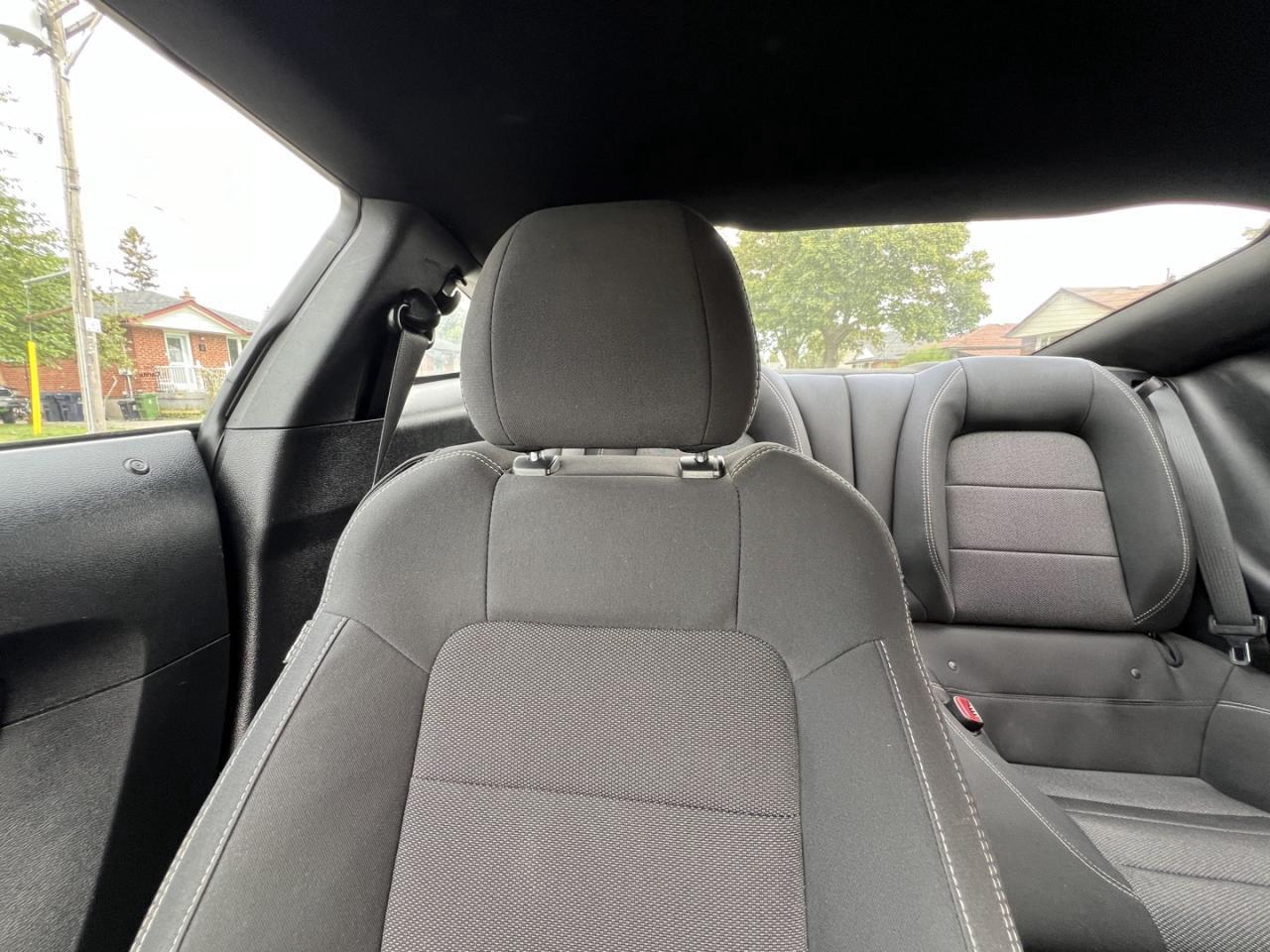 2016 Ford Mustang 2DR FASTBACK V6 Photo