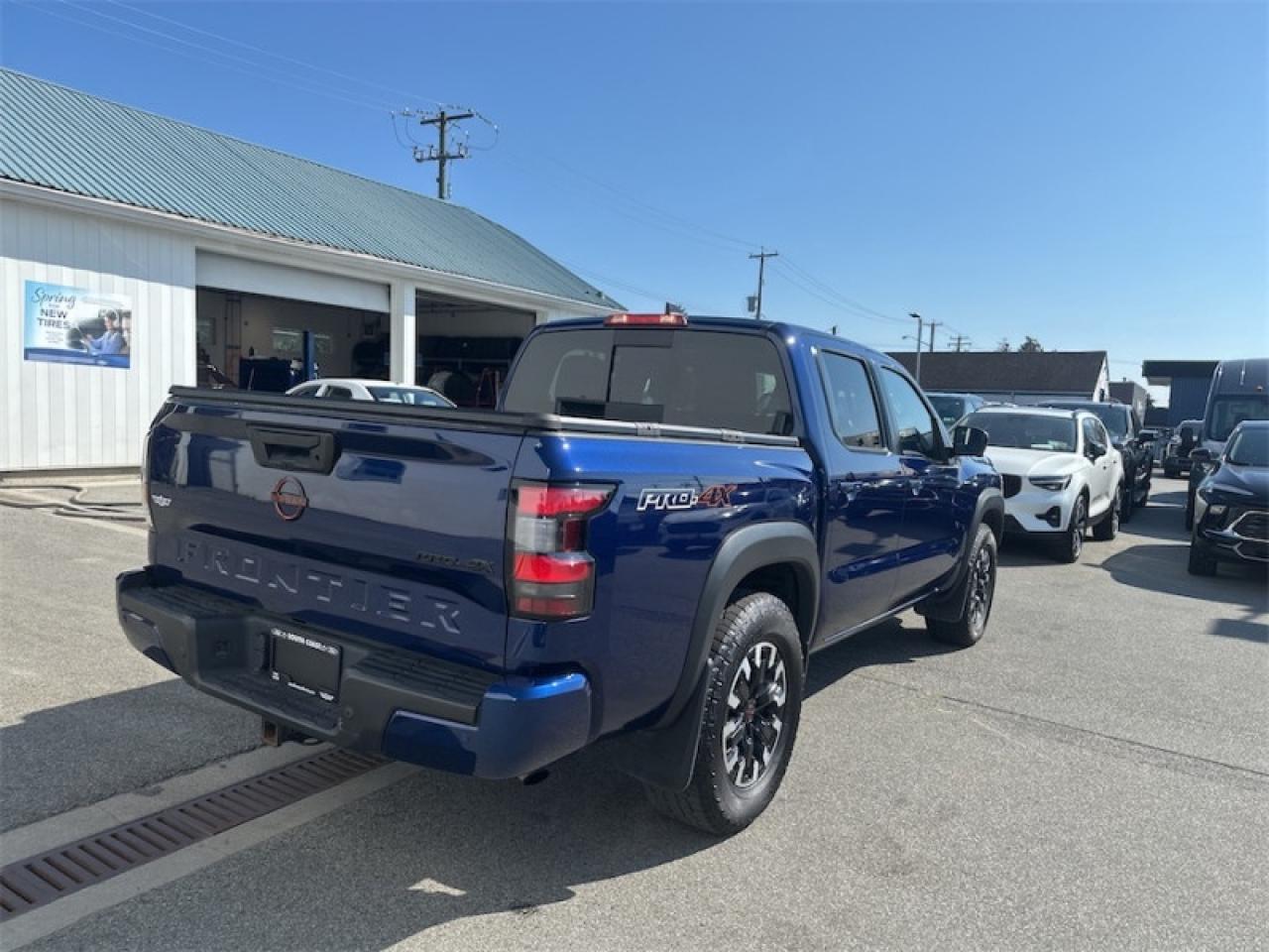 2023 Nissan Frontier Crew Cab PRO-4X  -  Navigation Photo5