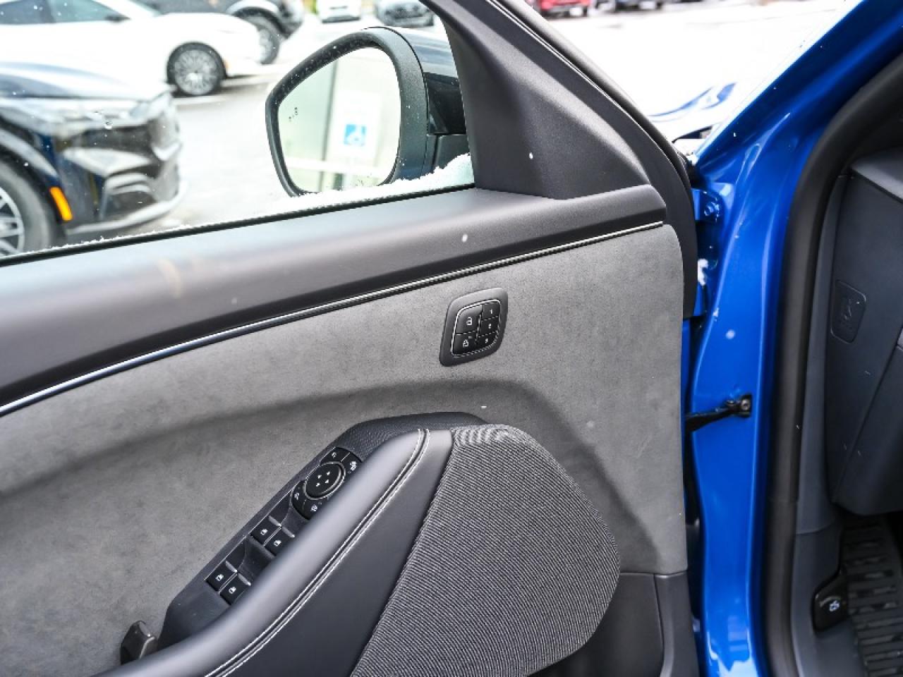 2025 Ford Mustang Mach-E GT Photo