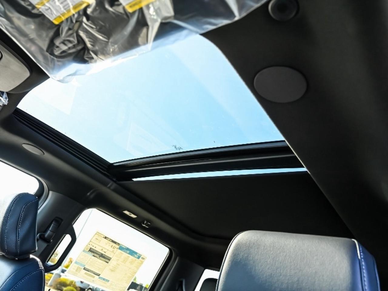 2025 Ford F-150 Lariat Photo