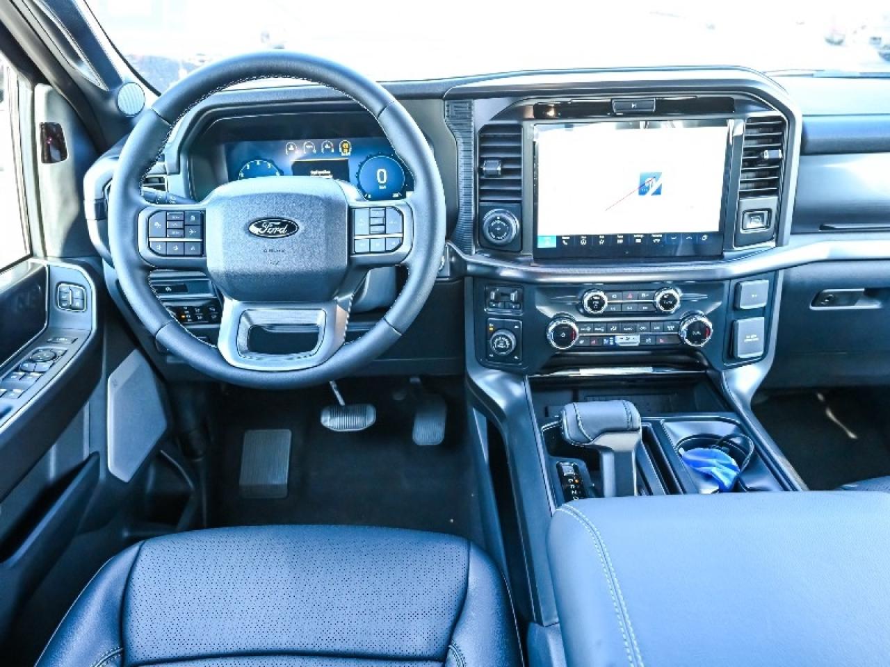 2025 Ford F-150 Lariat Photo