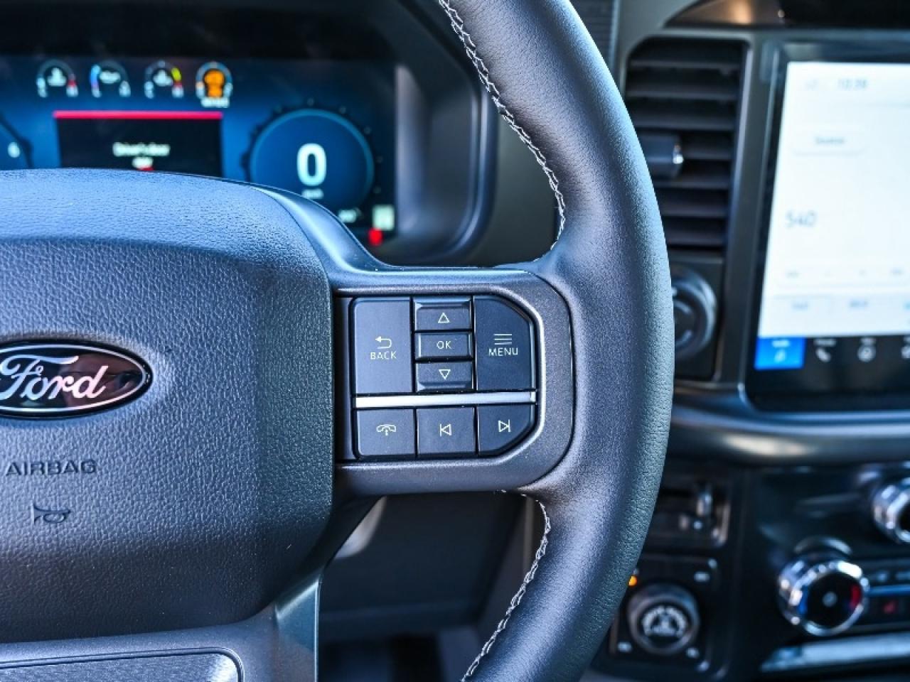 2025 Ford F-150 Lariat Photo