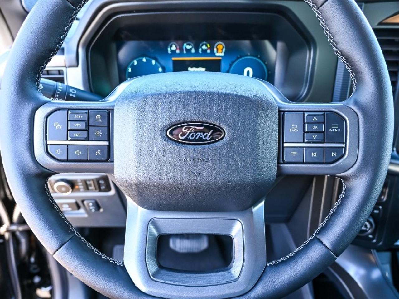 2025 Ford F-150 Lariat Photo