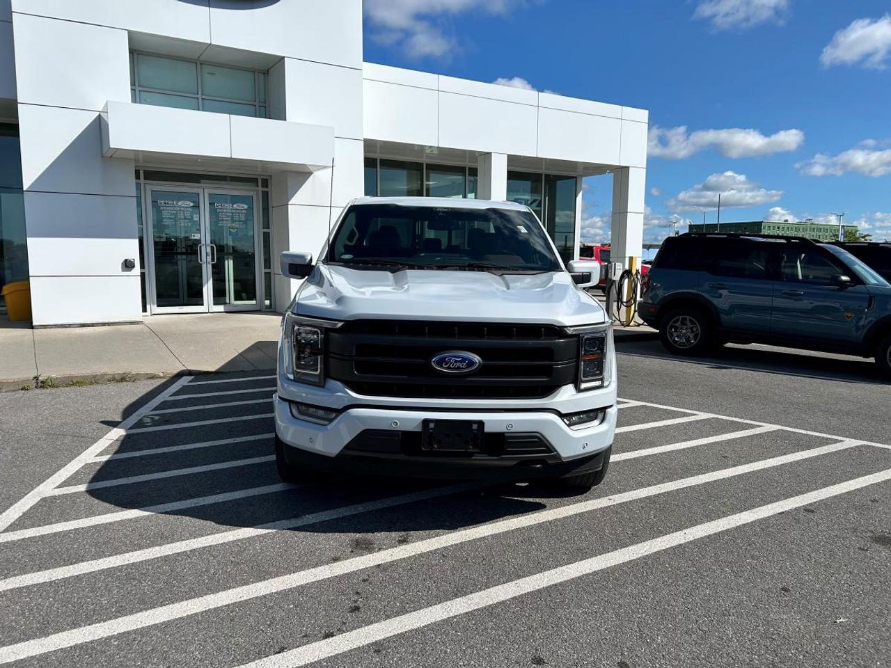 2022 Ford F-150 Lariat Photo