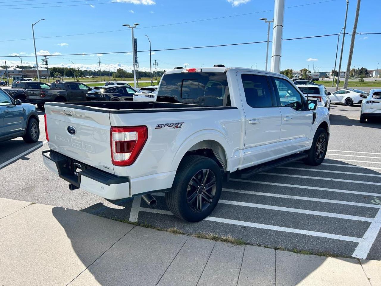 2022 Ford F-150 Lariat Photo
