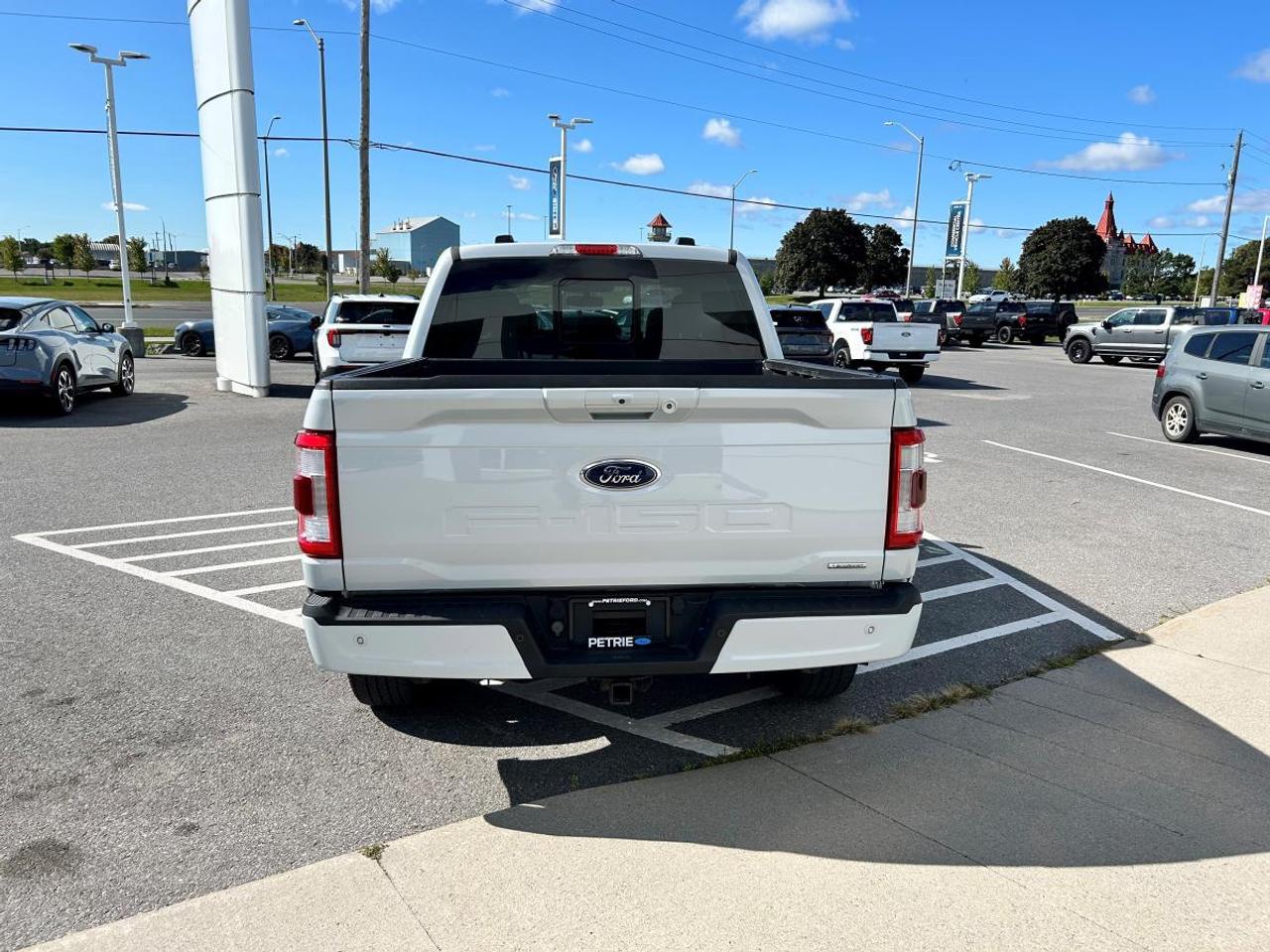 2022 Ford F-150 Lariat Photo