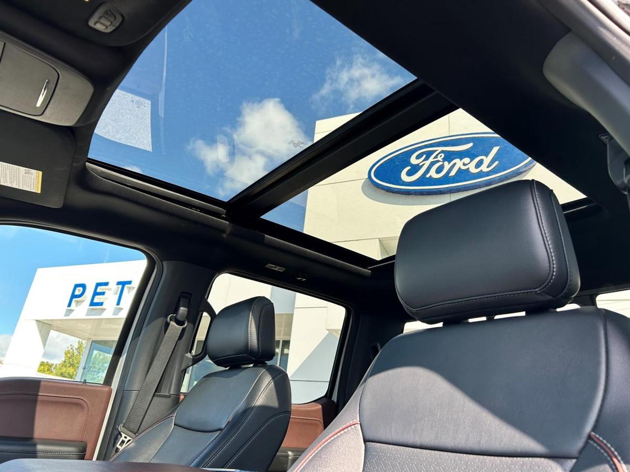 2022 Ford F-150 Lariat Photo