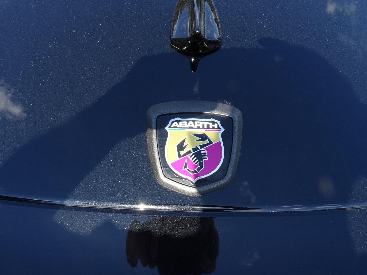 2017 Fiat 124 Spider Abarth - Photo #8