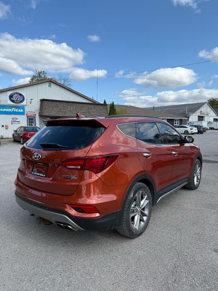 2017 Hyundai Santa Fe Sport Ultimate - Photo #5