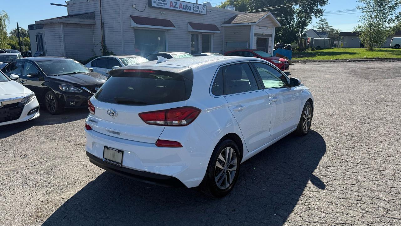 2019 Hyundai Elantra GT Preferred Photo4