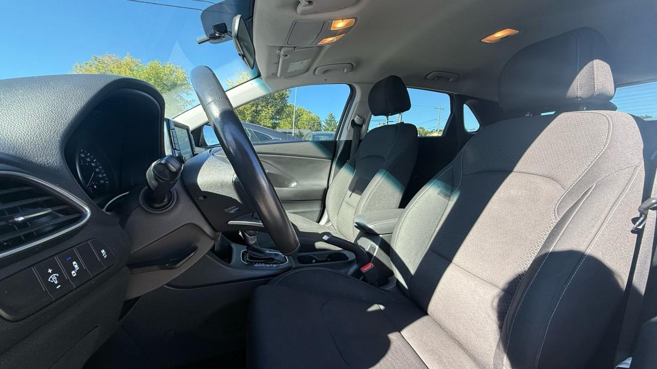 2019 Hyundai Elantra GT Preferred - Photo #10