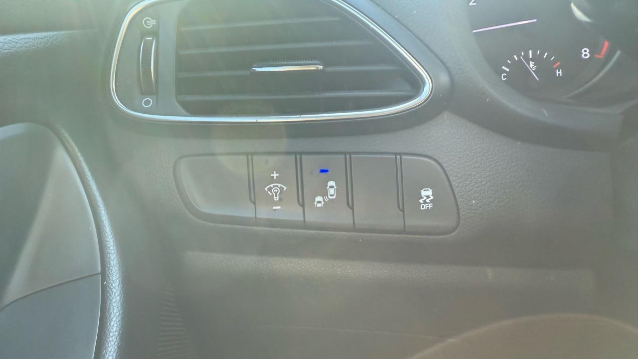2019 Hyundai Elantra GT Preferred - Photo #17
