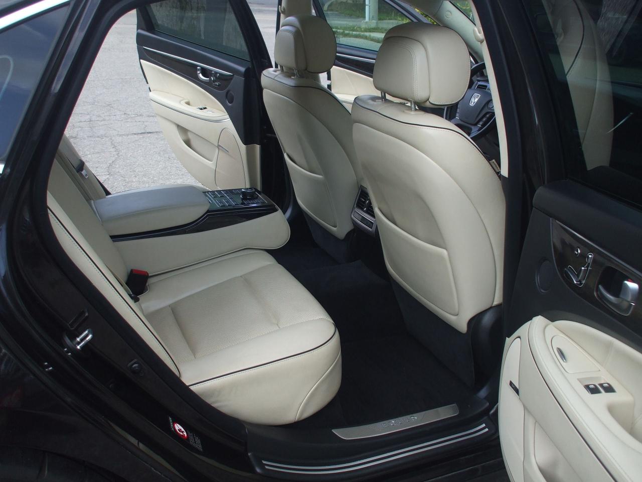 2014 Hyundai Equus Signature,Fully Loaded,2 Sets of Tires,Certified - Photo #20