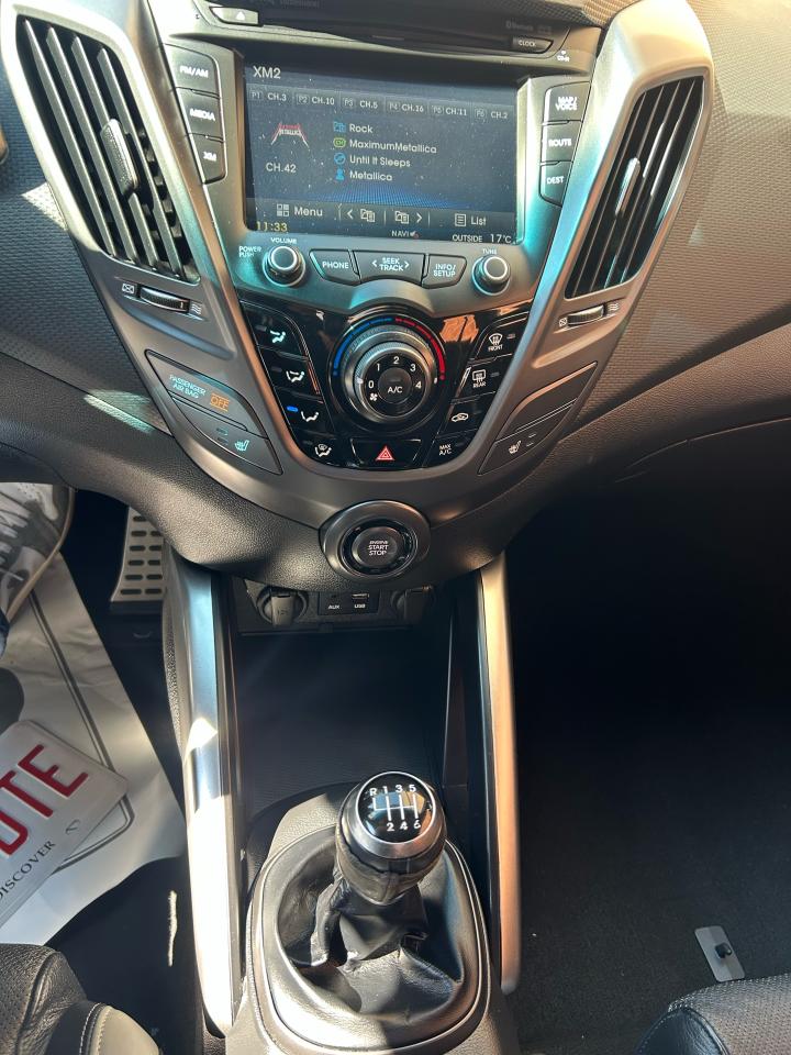 2016 Hyundai Veloster Turbo - Photo #12