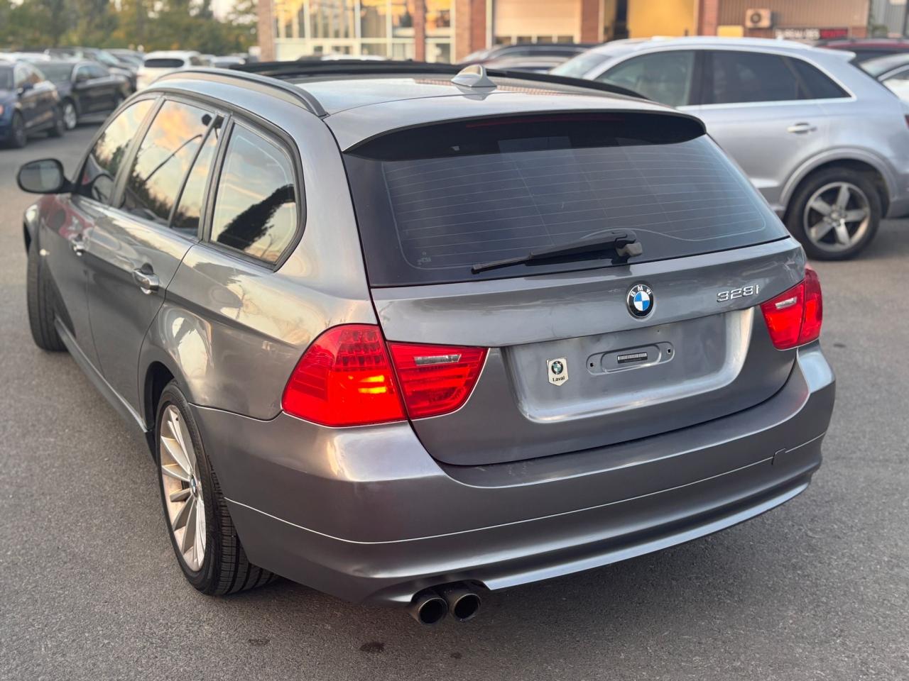 2011 BMW 3 Series 328i xDrive - Photo #8