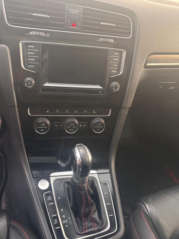 2015 Volkswagen Golf Autobahn - Photo #11
