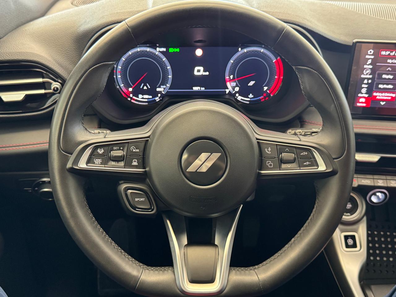 2023 Dodge Hornet GT Plus AWD+LIKE NEW+ONE OWNER+CLEAN CARFAX - Photo #15
