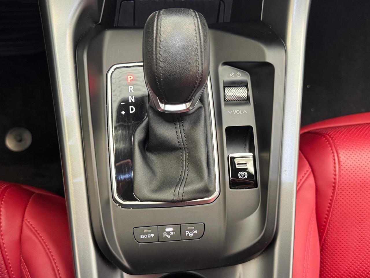 2023 Dodge Hornet GT Plus AWD+LIKE NEW+ONE OWNER+CLEAN CARFAX - Photo #39