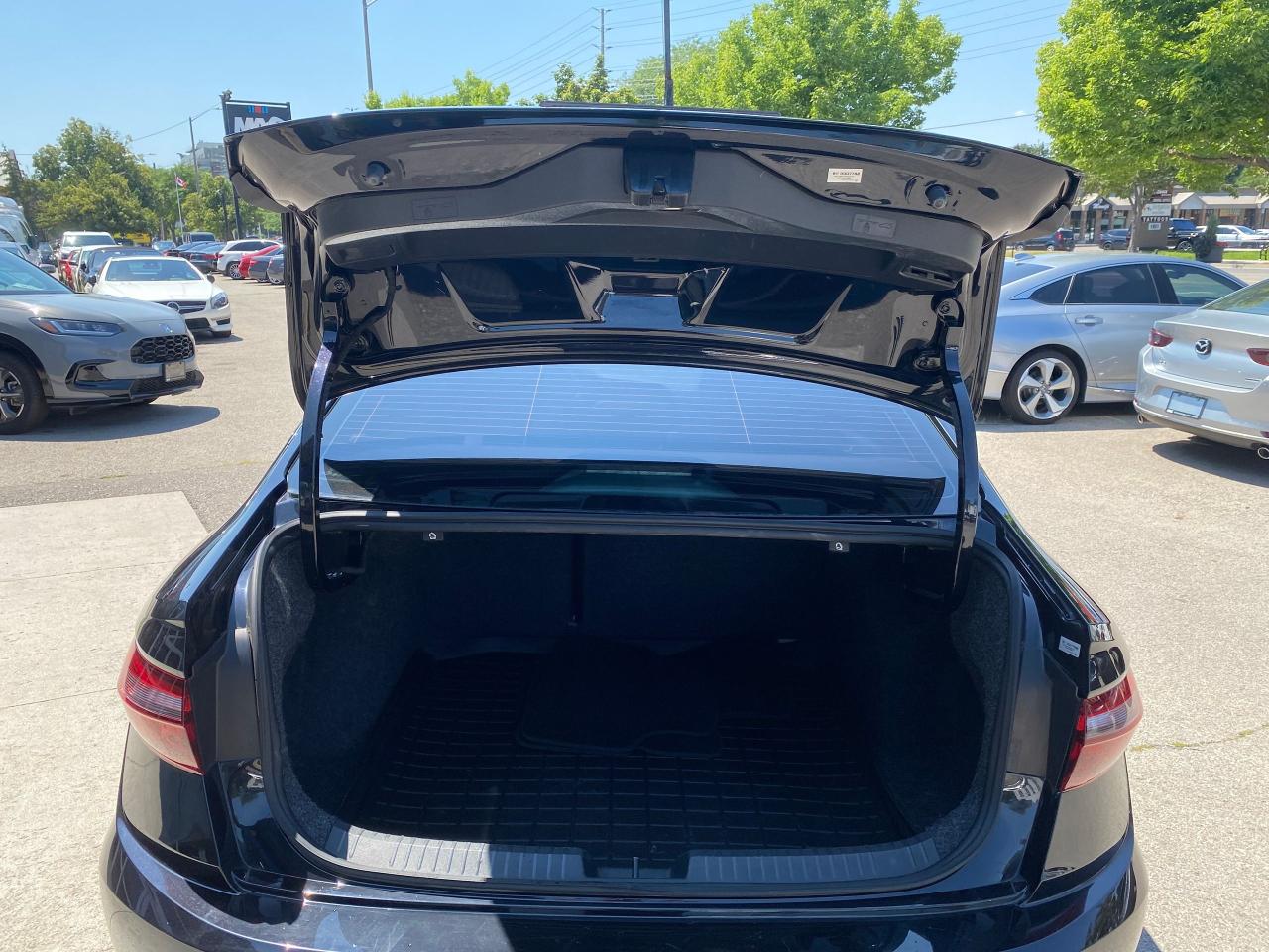 2021 Volkswagen Jetta HIGHLINE - Photo #11