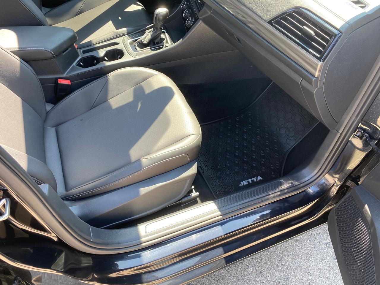 2021 Volkswagen Jetta HIGHLINE - Photo #28