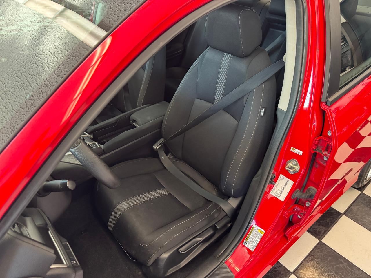 2019 Honda Civic LX+New Brakes+Adpative Cruise+CLEAN CARFAX Photo20