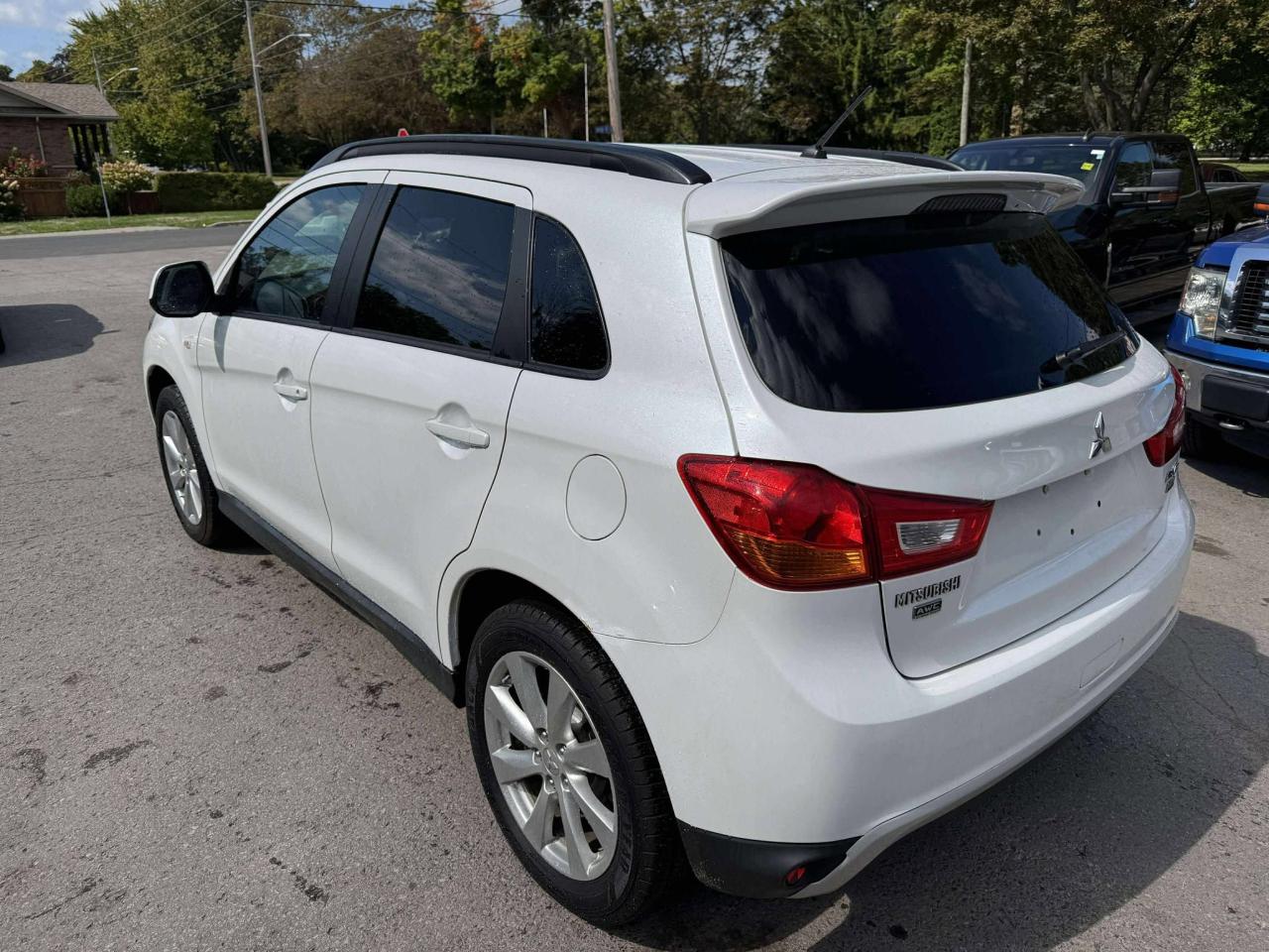 2015 Mitsubishi RVR AWD 4dr CVT GT - Photo #5